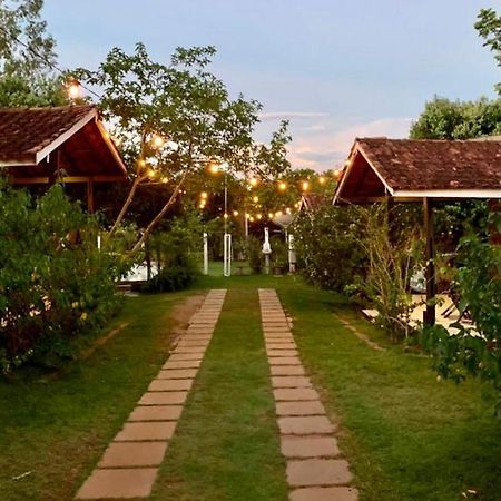Pousada Jardim Da Chapada Шапада-дус-Гимарайнс Экстерьер фото