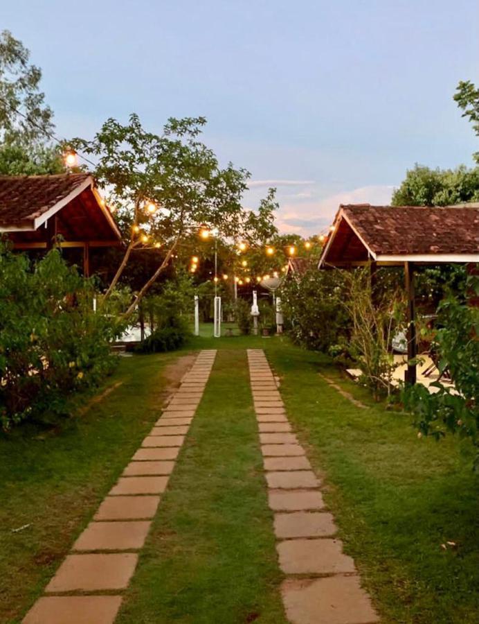 Pousada Jardim Da Chapada Шапада-дус-Гимарайнс Экстерьер фото